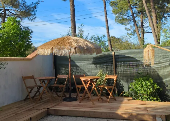 Βίλα Avec Piscine A Proximite De La 10 Pers Ondres