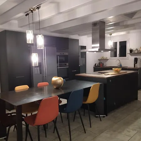 Villa Avec Piscine à Proximite De La 10 Pers Ondres