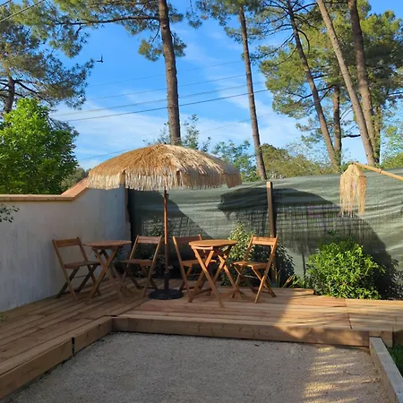Villa Avec Piscine à Proximite De La 10 Pers Ondres